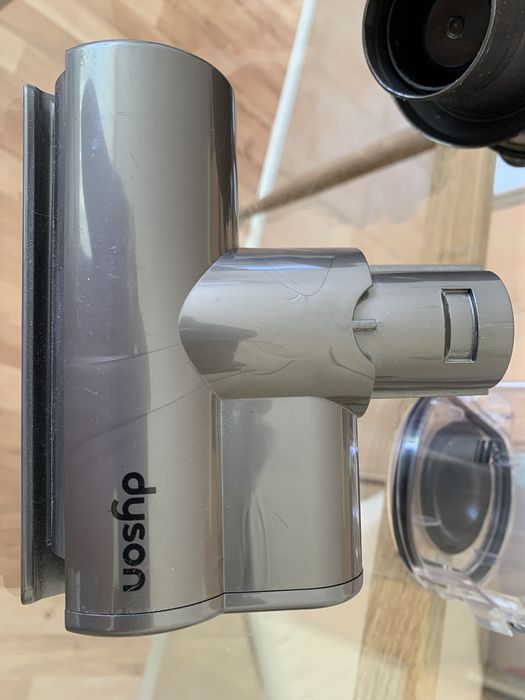 Прахосмукачка Dyson DC62