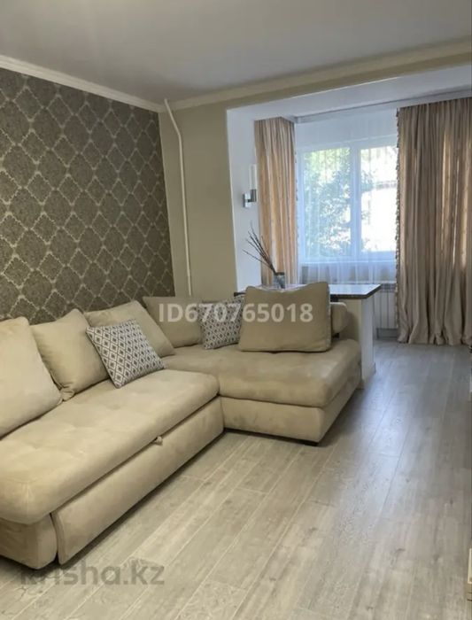 Продам угловой диван