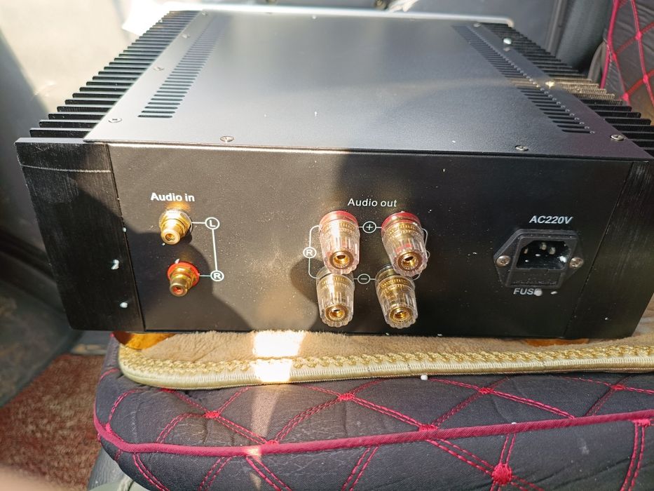 Усилитель мощности звука