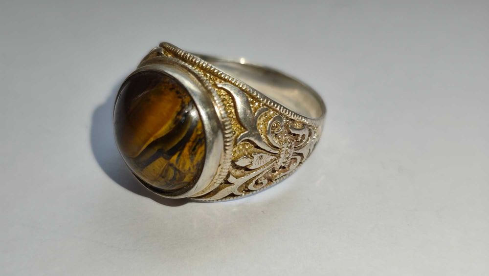 Серебряное кольцо с камнем ТИГРОВЫЙ ГЛАЗ