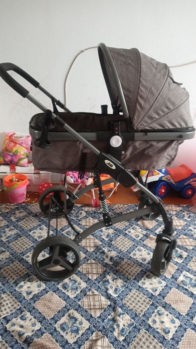 Детская коляска .