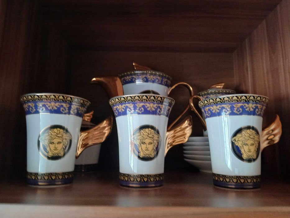 Set complet  cești  Versace medusa