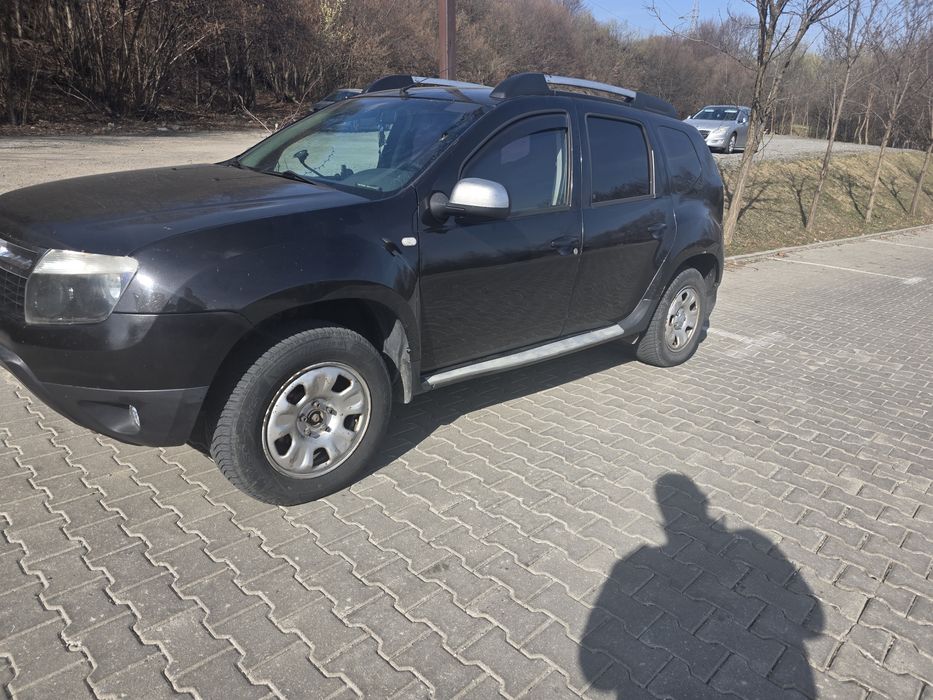 Vând duster 4x4 an 2012