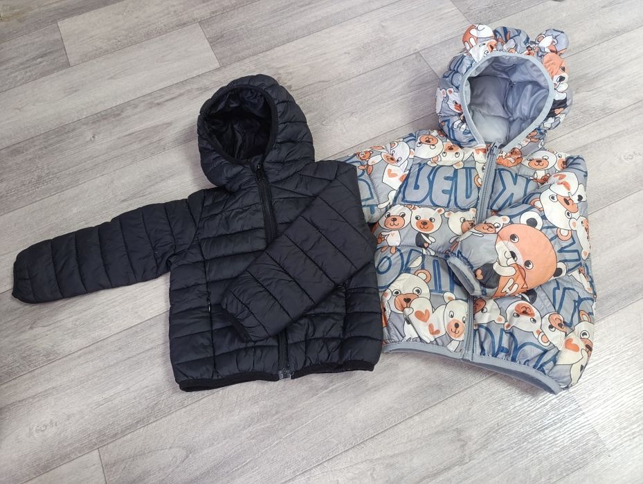 Продам курточки!)