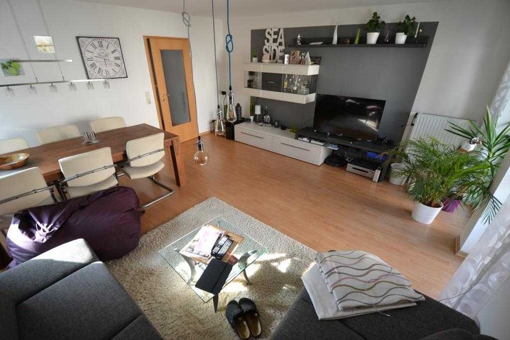 Дава се под наем Двустаен апартамент в София, Център - 58 кв.м за 397.8 € - Снимка #2