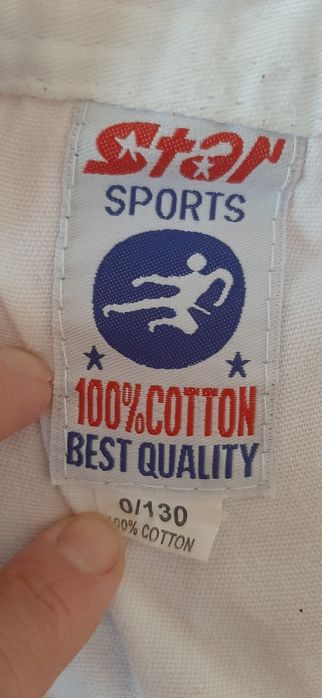 Продам костьюм для каратэ 6-7-8лет