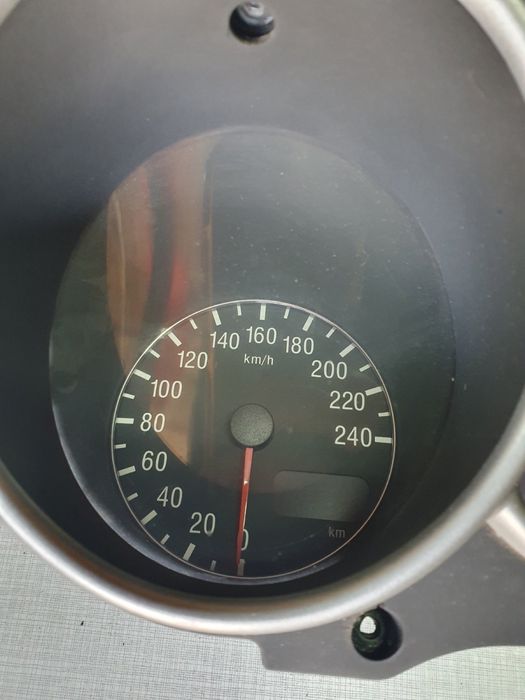 Километраж Alfa Romeo 147 1.6 twinspark