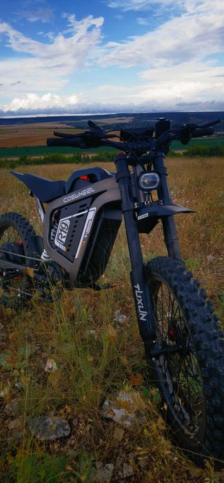 COSWHEEL R19 – 9000W Пик, 240 Nm, 96 км/ч, 72V 40Ah