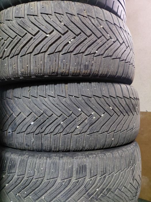 225/50/17" Michelin 4бр.гуми