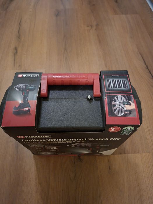 Продава нов акумулаторен ударен гайковерт PARKSIDE  (Impact Wrench)