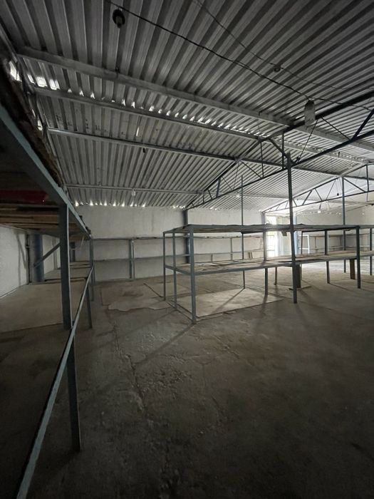 Ориентир: Улугбек. Сдаётся склад в аренду.За 1 кв. метр 28 тыс.