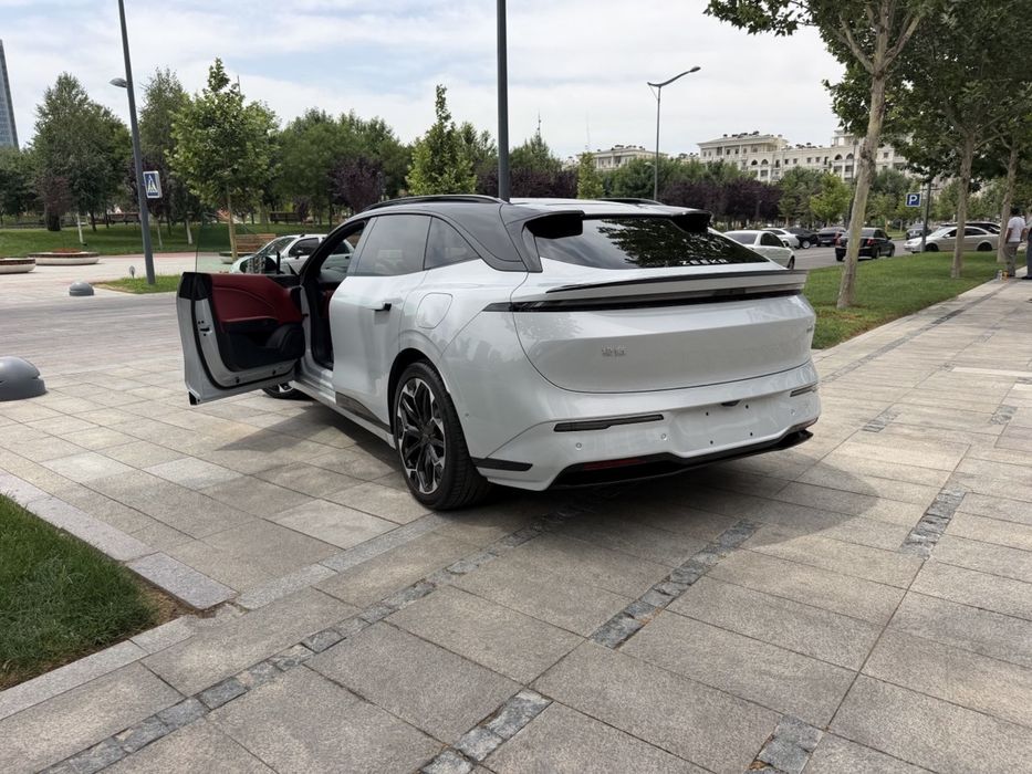 Zeekr 007 GT 4WD Full.