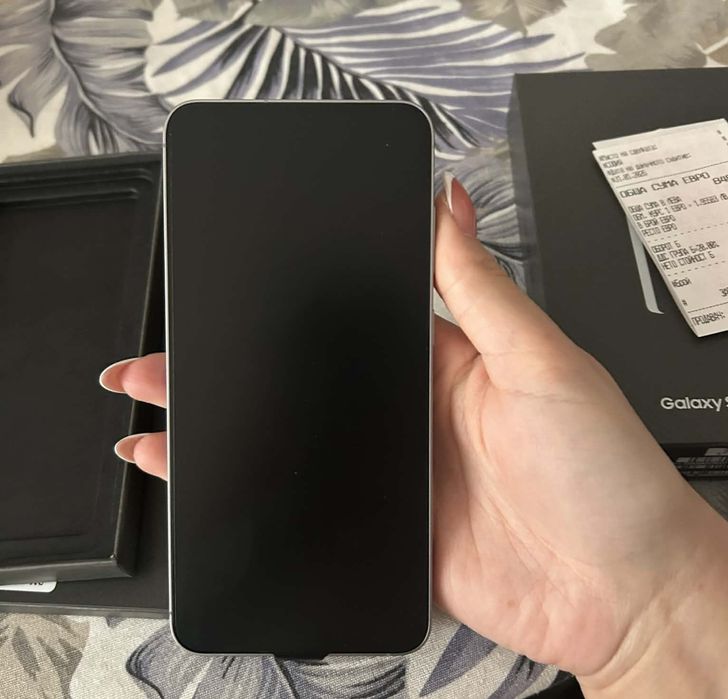 Samsung S25 Plus 256GB гаранционен