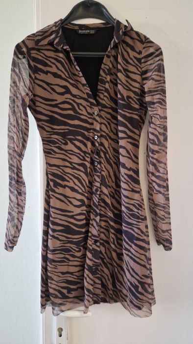 Тигрова рокля от тюл