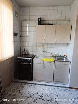 Ц5 1/1/4 Кирпич 
С/уз совмещенный
Мебель / Техника    Есть  
Ремонт с