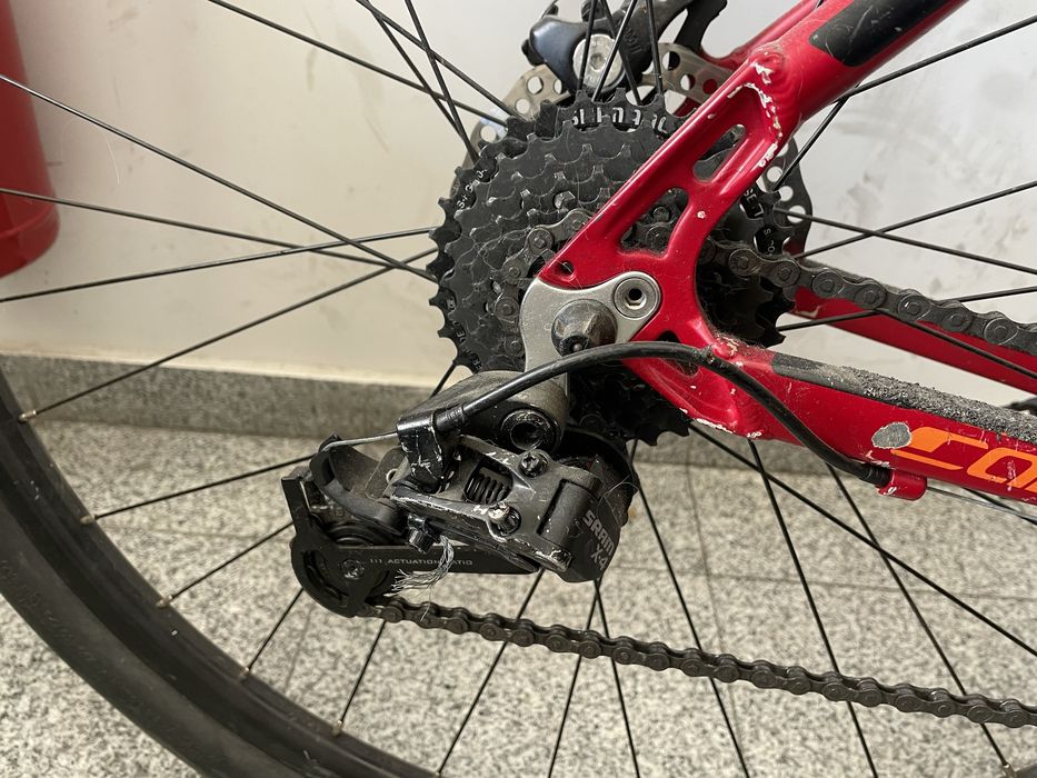 Bicicleta Carerra Hellcat 29