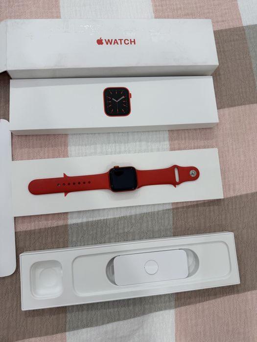 Apple watch 6 series 40 мм