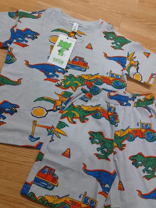 Футболка+шорты в наличий