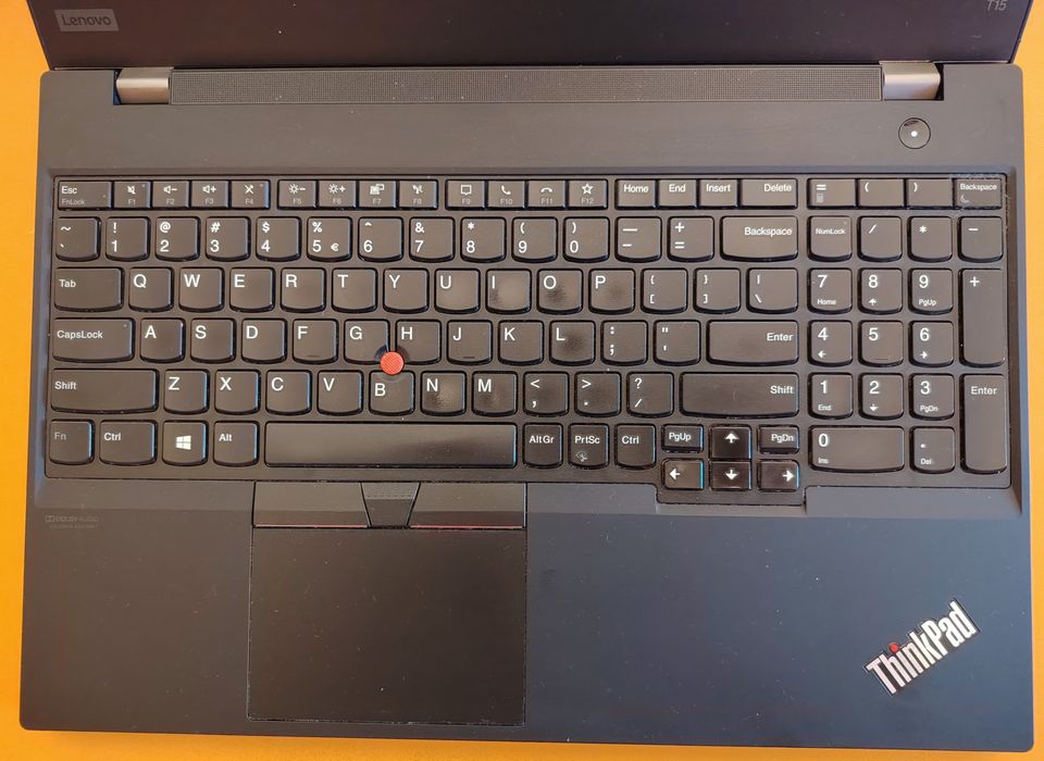 Lenovo Thinkpad T15 G1 15.6 FHD Intel i7-10610U 16 GB/512 SSD WIN11PRO