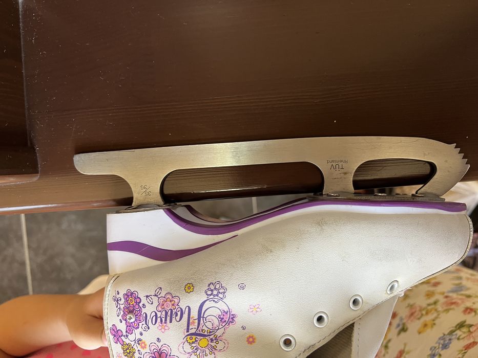 коньки для фигурный катание