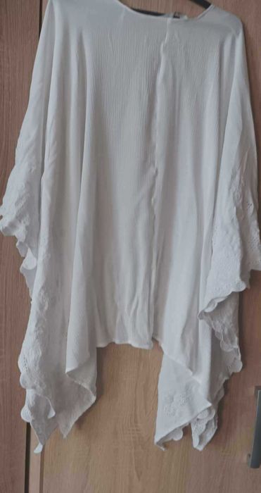 kimono alb brodat superb