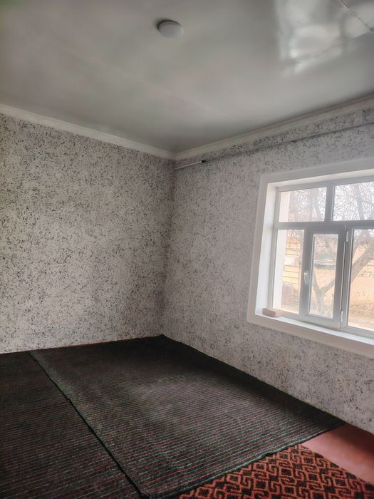 Uy sotiladi 11sotih Toshkent viloyati Chinoz tumani