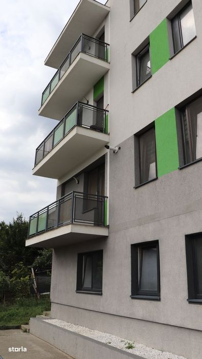 Ap. 2 cam. 68 mp, et 2/3, loc parcare (opțional), lift, 2 km de centru — fotografia 1