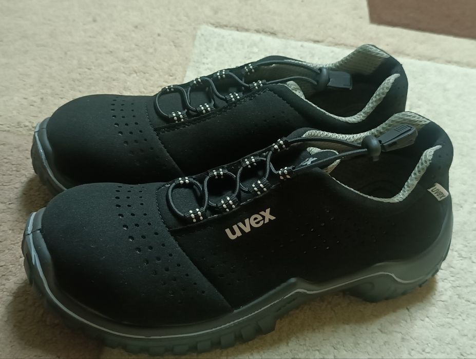 Uvex de lucru noi  mărimea 40