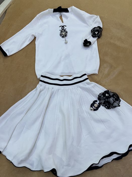 Продам костюм Шанель