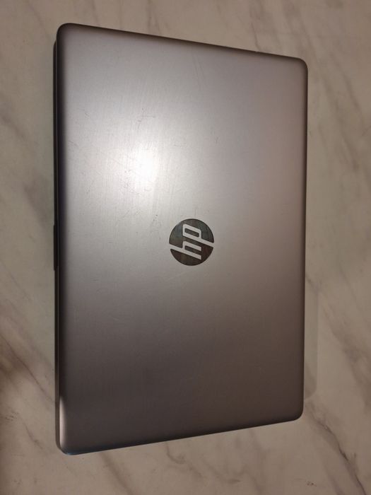 Laptop hp  AMD Athlon Silver