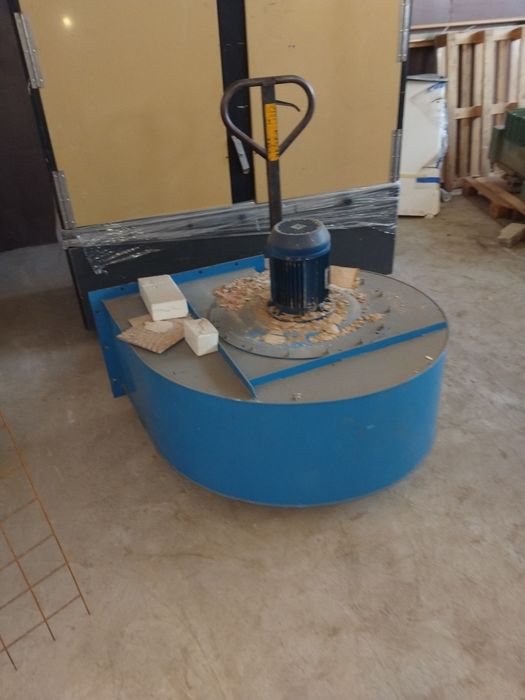Front aspirant tâmplărie 3m