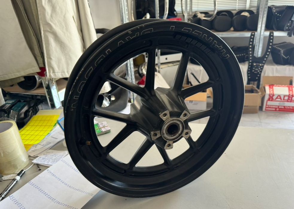 ЧАСТИ / Джанти, реле, седалки, Резервоар за Harley-Davidson