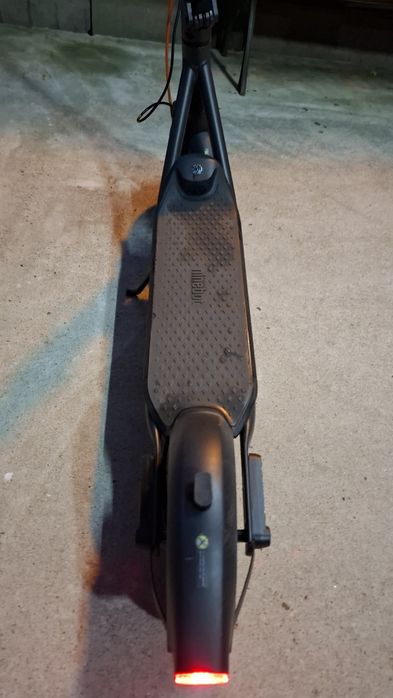 Trotineta Ninebot F2 Pro
