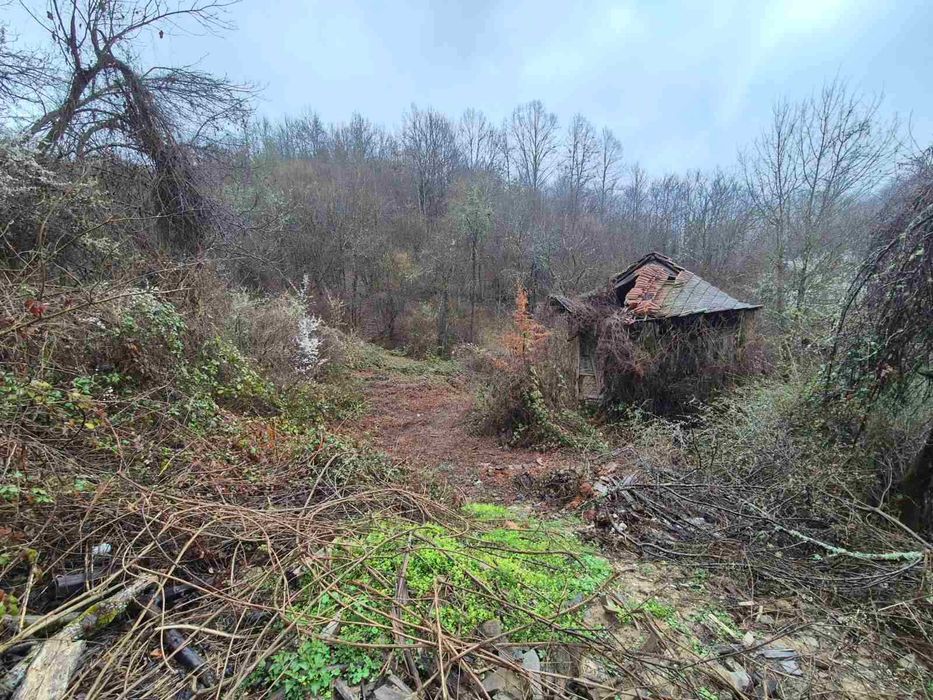 Парцел в област София !