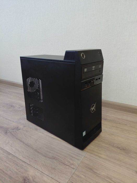 Корпус для Пк С блоком питания в оплетке