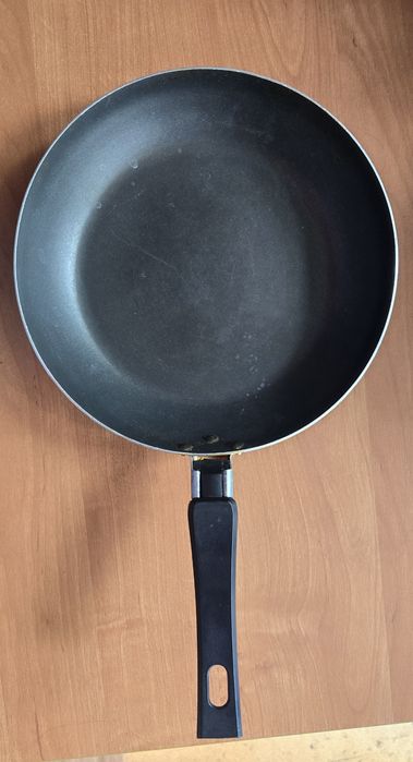 Сковорода ,алюминий.