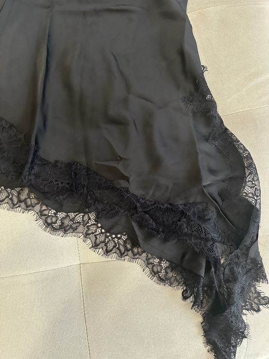 Дантелена рокля Zara