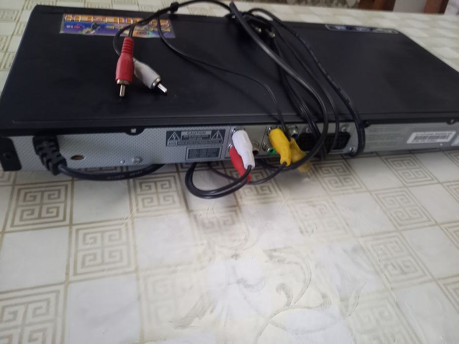 Продам DVD практически новое