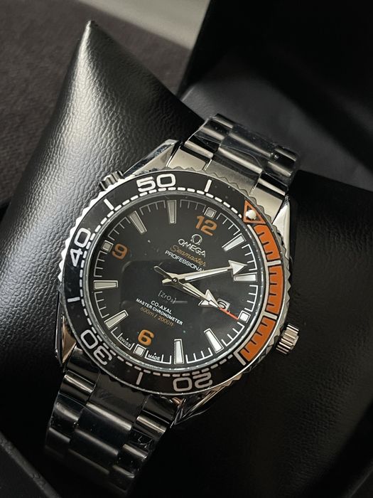 Ceas barbatesc nou cu eticheta