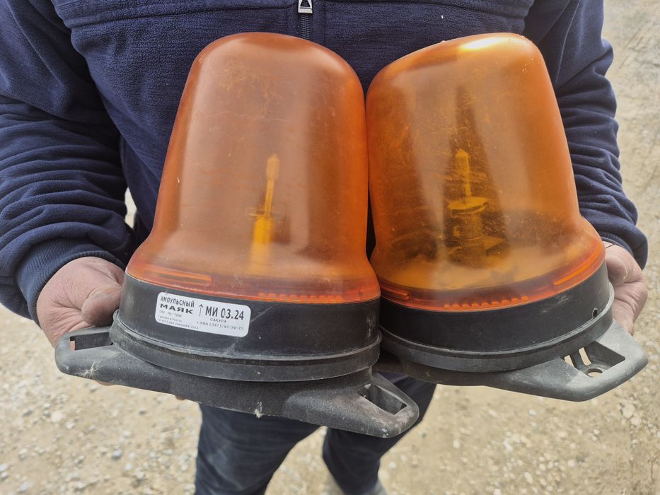 Мигалка для грузовых машин 24v