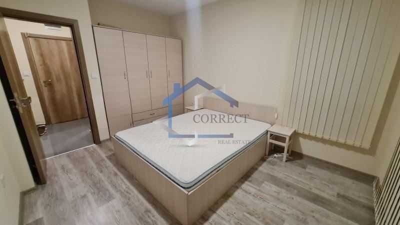 Дава се под наем Двустаен апартамент в Варна, Бриз - 60 кв.м за 408 € - Снимка #4