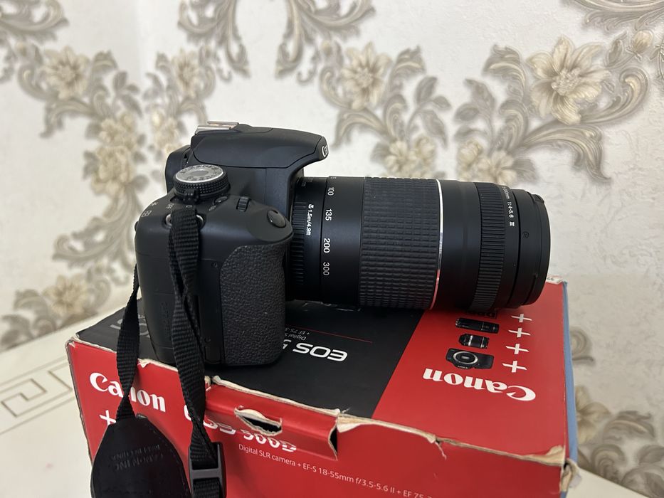 Canon EOS 500 D в отличном состояние