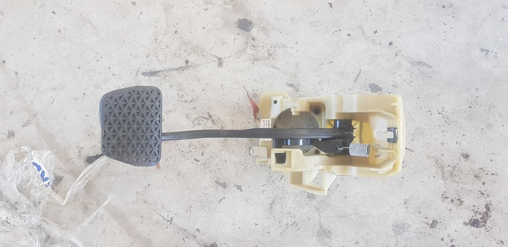 Спирачен педал - /БМВ/BMW/ -/е60/е61/- M57N2 3.0d 231кс.