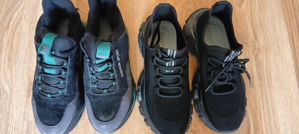 Кроссовки женские