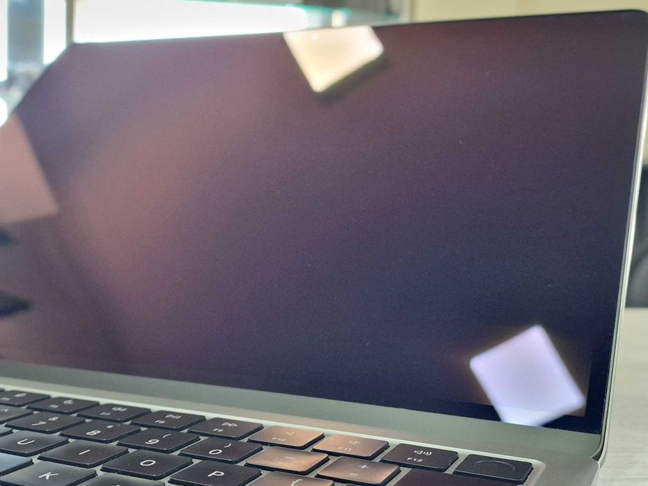 Apple MacBook Air 13 M2 (2022)