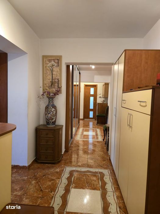 Vanzare Apartament 4 Camere Decomandat | 115 MP- Decebal - P-ta Muncii
