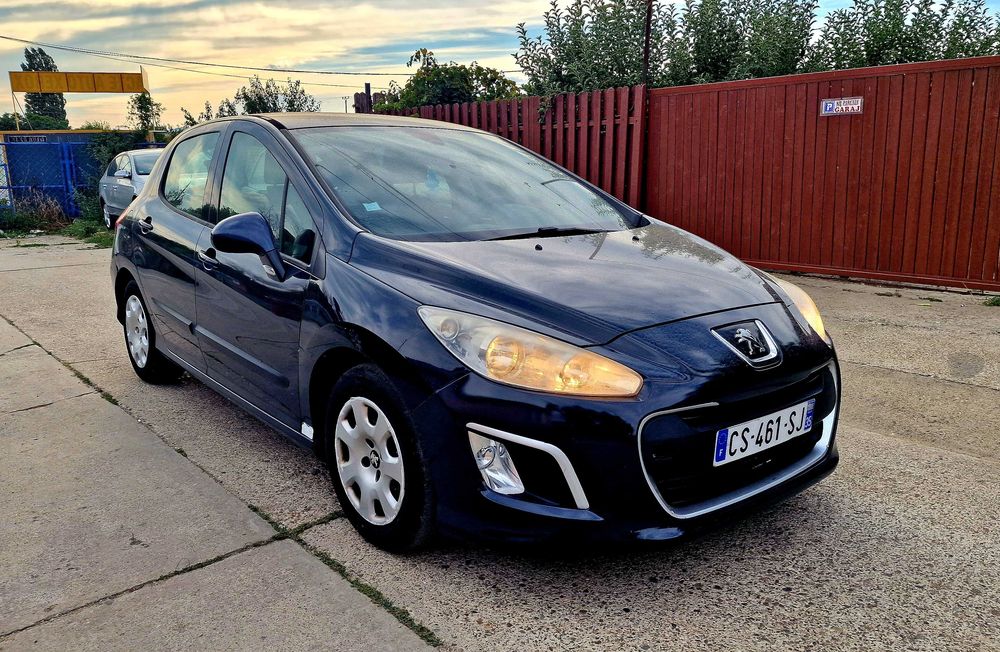Peugeot 308 - 2013 - 1.6 HDI - Diesel - Stare foarte buna
