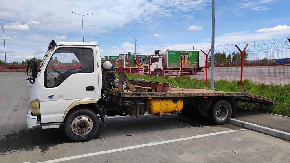 Продаю эвакуатор