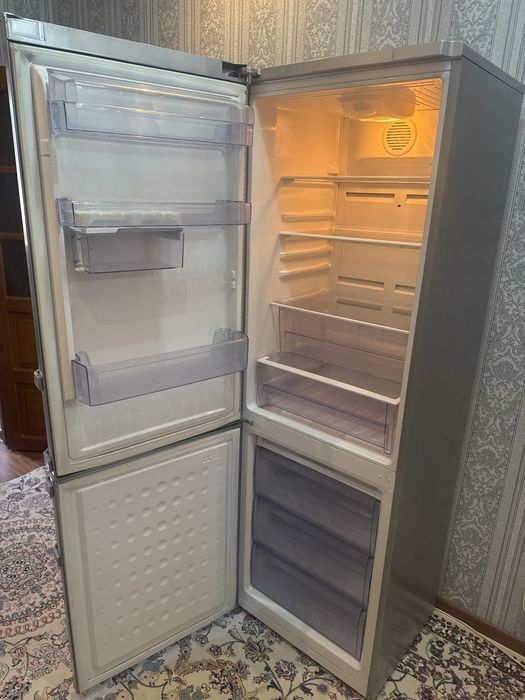 Продам холодильник