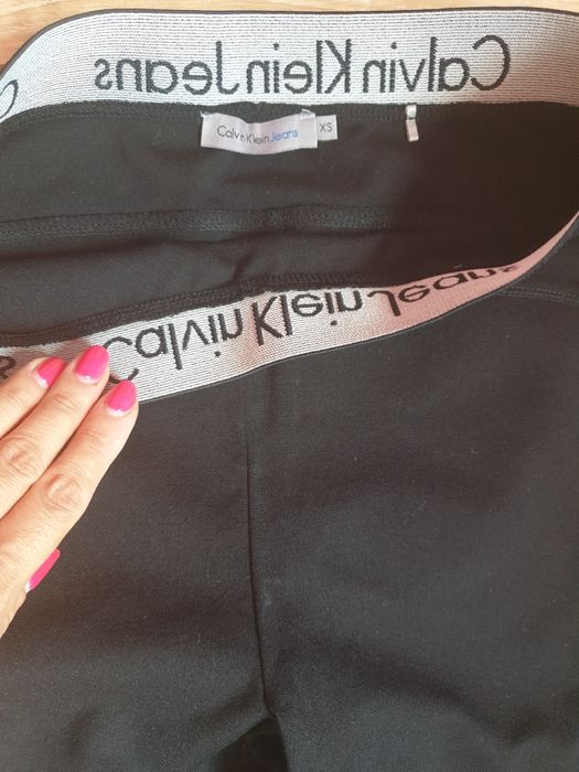 Pantaloni Calvin Klein xs noi
